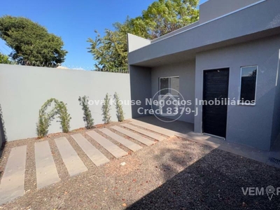 Casa Térrea com 2 Quartos à Venda por R$ 169.000