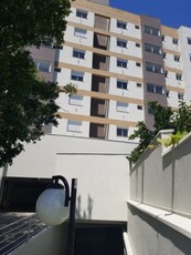 Apartamento à venda por R$ 325.000