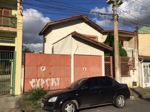 Casa à venda por R$ 600.000