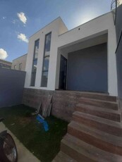 Casa com 3 quartos à venda no bairro Canaã, 95m²