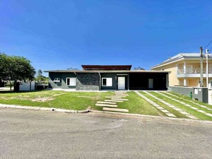 Casa com 4 quartos à venda no bairro Jardim Passárgada I, 1056m²