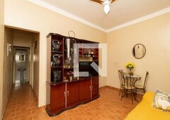 APARTAMENTO no 2º andar com 0 dormitório