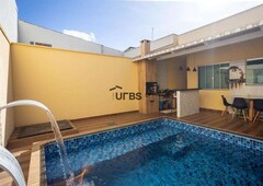 Casa com 3 quartos à venda no bairro Jardim Mariliza, 180m²