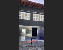 Casa para residência ou comércio, próximo a Av. Washington Soares - CA12138