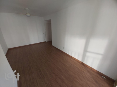 Apartamento à venda em Andaraí com 62 m², 1 vaga
