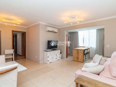 Apartamento com 3 quartos à venda na avenida lavras, 639, petrópolis, porto alegre, 127 m2 por r$ 899.000