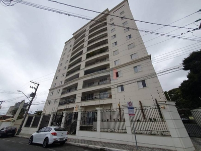 Apartamento com 3 Quartos e 3 banheiros para Alugar, 109 m² por R$ 2.200/Mês