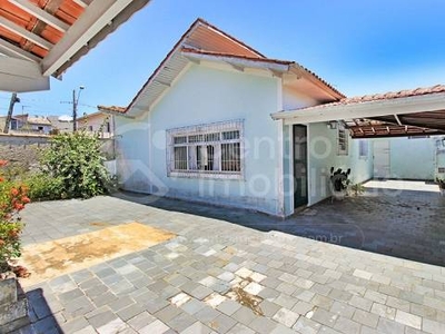 Casa com 4 Quartos à venda, 113m² - Manaca dos Itatins