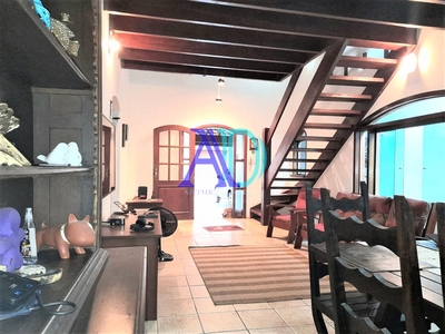 Casa em Barra Da Lagoa, Ubatuba/SP de 270m² 5 quartos à venda por R$ 1.499.000,00