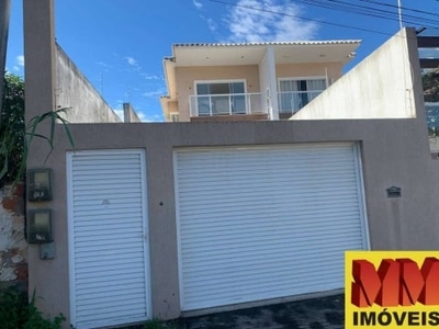 Ampla casa no bairro porto do carro em cabo frio