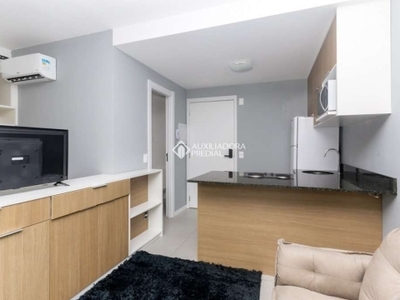 Apartamento com 1 quarto para alugar na avenida joão pessoa, 731, centro histórico, porto alegre, 30 m2 por r$ 3.000