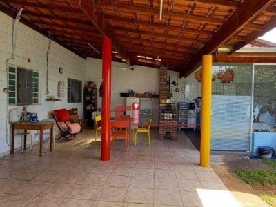 Casa com 3 dormitórios, 200 m² - venda por r$ 790.000,00 ou aluguel por r$ 3.300,00/mês - jardim cruzeiro do sul - jaguariúna/sp