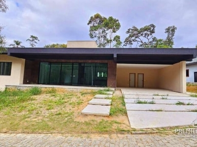 Casa com 3 dormitórios à venda, 289 m² por r$ 1.649.900,00 - quebra frascos - teresópolis/rj