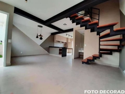 Casa em condomínio fechado com 3 quartos à venda na estrada municipal fazenda santana, 650, joão xxiii, vinhedo, 97 m2 por r$ 700.000