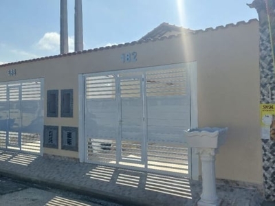 Casa nova com piscina 370 mil.