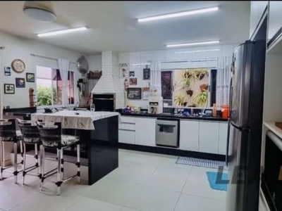 Vendo - casa em condominio rio coxipó - cuiabá