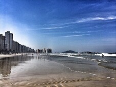 Apartamento pé na areia, na Praia Pitangueiras