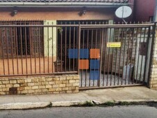 Casa à venda no bairro Centro em Sabará