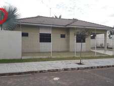 Casa à venda no bairro Parque Universitário em Sorriso
