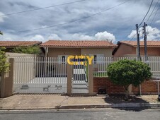 Casa à venda no bairro Recanto dos Pássaros em Cuiabá