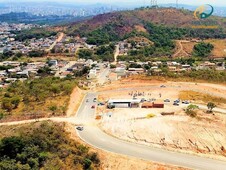 Terreno à venda no bairro em Divinópolis