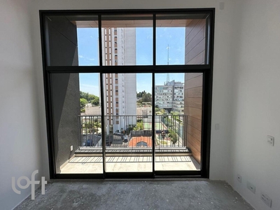 Apartamento à venda em Pinheiros com 32 m²