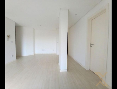 Apartamento no Bairro Itoupava Seca em Blumenau com 3 Dormitórios (1 suíte) e 84.15 m²