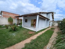Casa para venda possui 360 metros quadrados com 3 quartos em Alto da Boa Vista - Eunápolis