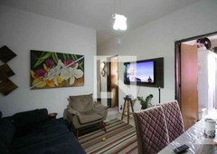 Apartamento com 3 quartos à venda no bairro Santa Mônica, 70m²