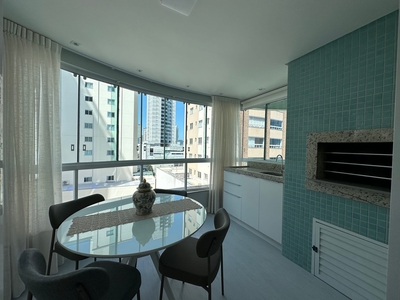 Apartamento em Centro, Balneário Camboriú/SC de 98m² 2 quartos à venda por R$ 1.689.000,00