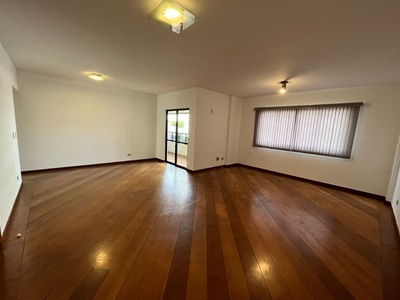 Apartamento em Centro, Londrina/PR de 175m² 4 quartos para locação R$ 2.500,00/mes