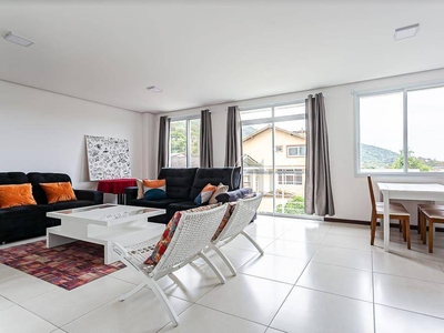 Apartamento Triplex em Lagoa da Conceição, Florianópolis/SC de 187m² 4 quartos à venda por R$ 1.979.000,00