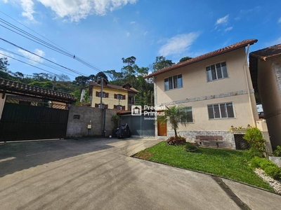 Casa em Nova Suíça, Nova Friburgo/RJ de 90m² 2 quartos à venda por R$ 529.000,00