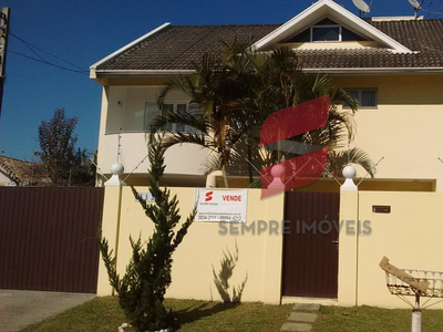 Casa em Pineville, Pinhais/PR de 390m² 4 quartos à venda por R$ 1.199.000,00