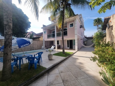 Casa em Piratininga, Niterói/RJ de 320m² 4 quartos à venda por R$ 979.000,00