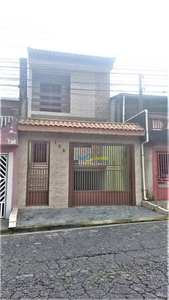Sobrado em Jardim Rina, Santo André/SP de 263m² 3 quartos à venda por R$ 748.000,00