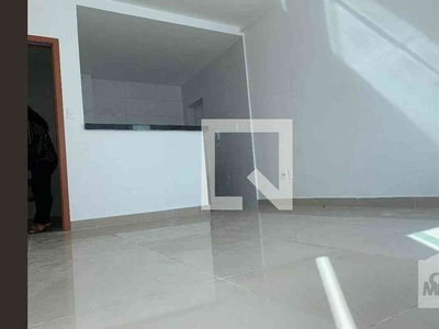 Apartamento com 2 quartos à venda no bairro Cabral, 58m²