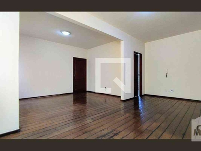 Apartamento com 3 quartos à venda no bairro Coração de Jesus, 110m²