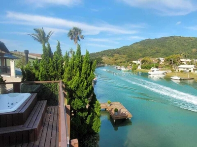 Bella Casa Beira Canal - Barra da Lagoa