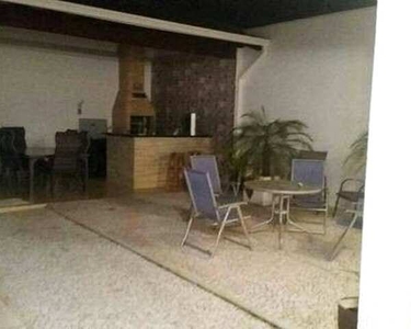 Casa para venda possui 165 metros quadrados com 3 quartos em Jardim Rubi - Santana de Parn