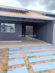 Casa Térrea com 3 Quartos à Venda por R$ 350.000