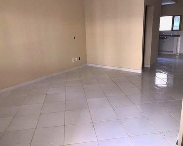 Excelente casa duplex de 03 quartos, sendo 01 suíte. Financie por Carta de Crédito