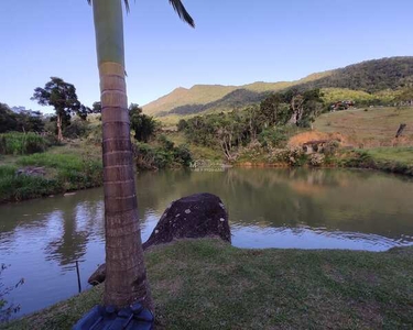 Sítio a VENDA, em um bom lugar para ter uma Chácara, na localidade de Fernandes a 8Km do c