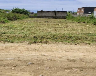 Terreno a venda na praia de Peruíbe - 1km da Rodovia Manoel da Nóbrega