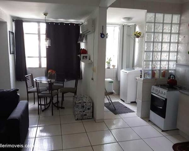 Vendo lindo apto de 01 dormitório, no Bairro Ideal, muito bem localizado, próximo a todos