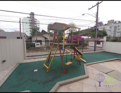 Apartamento no Bairro Velha em Blumenau com 3 Dormitórios (1 suíte) e 106 m²