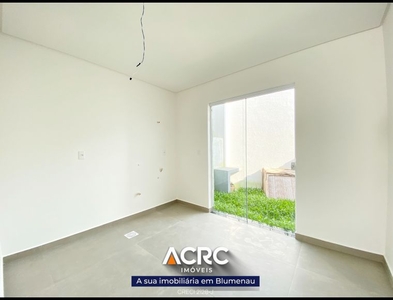 Casa no Bairro Itoupava Central em Blumenau com 2 Dormitórios (2 suítes) e 74 m²