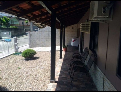 Casa no Bairro Velha Central em Blumenau com 3 Dormitórios e 192.7 m²