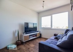 APARTAMENTO no 10º andar com 2 dormitórios