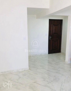 Apartamento à venda em Barra da Tijuca com 52 m², 2 quartos, 1 vaga